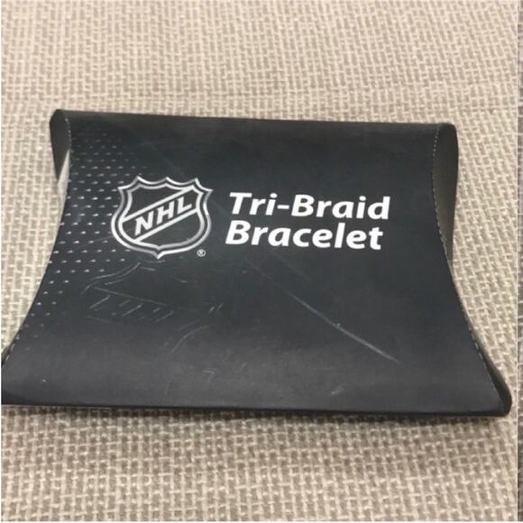 NHL Calgary Flames White Braided Bracelet - Picture 7 of 7